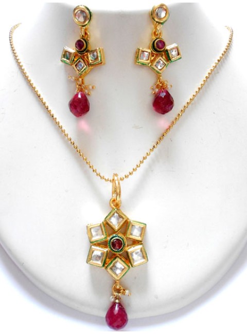 Kundan Pendant Sets